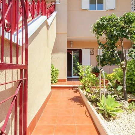 Preciosa Casa Con Terraza Y Piscina R106 By Novadesta * Puerto Marino
